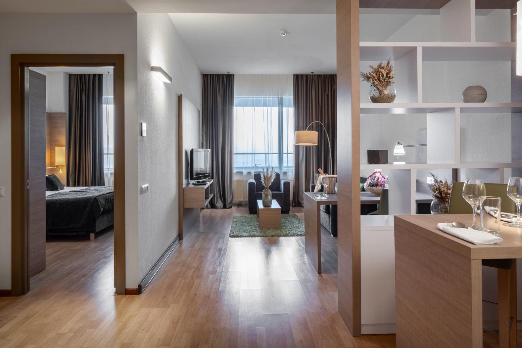 Ramada Encore Киев Стая снимка